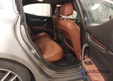 2014 Maserati Ghibli S Q4 z USA, uszkodzony, nr VIN ZAM57RTA2E1083650